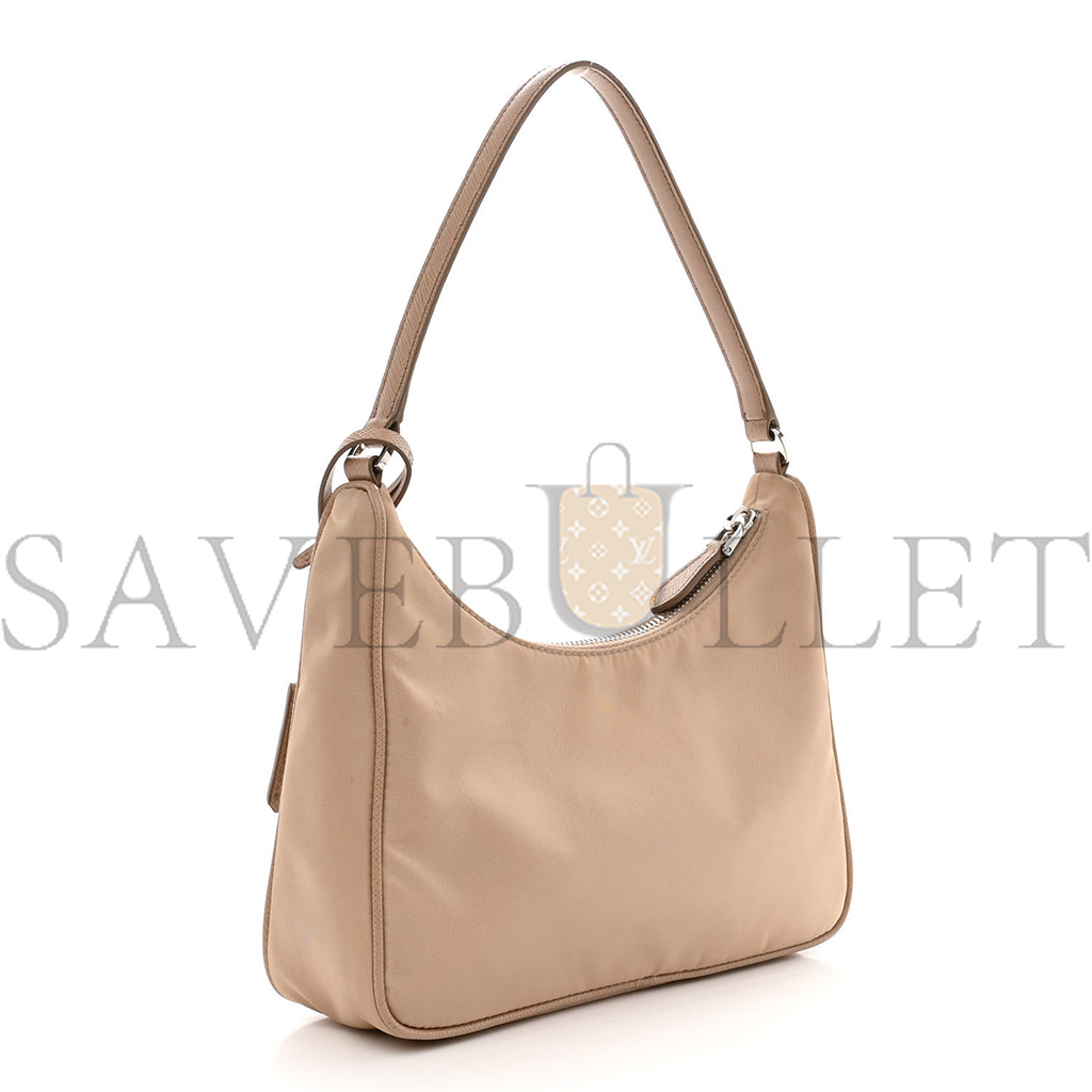 PRADA TESSUTO NYLON SAFFIANO MINI RE-EDITION 2005 BAG CAMMEO (22*17*6cm)