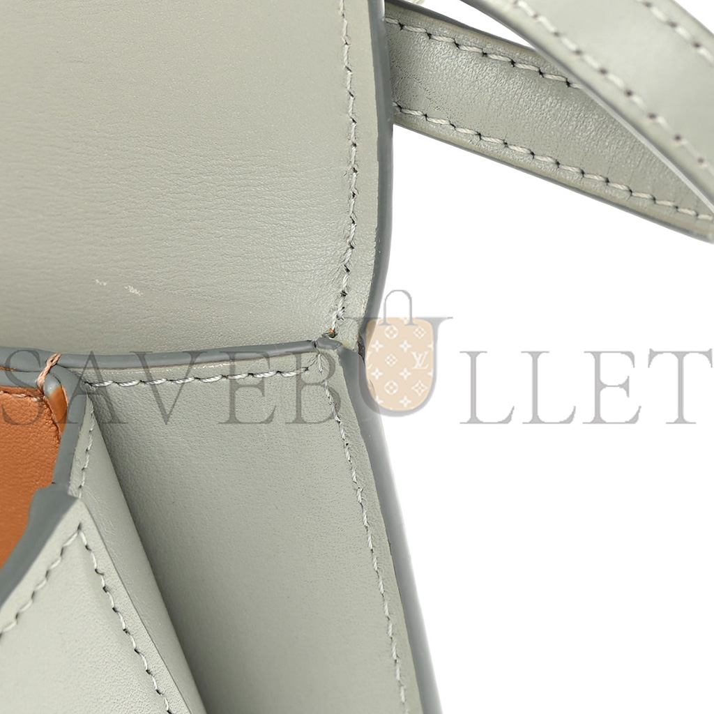 LOEWE SILK CALFSKIN SMALL GOYA BAG GRAY (19*13*6cm)